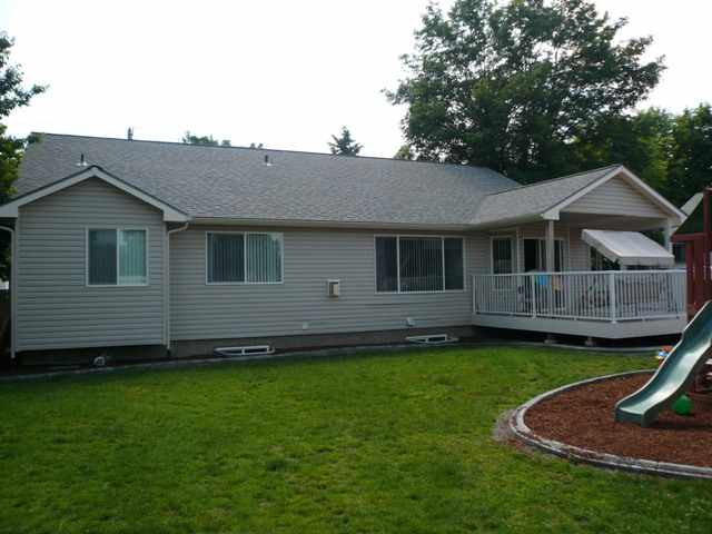 1215  N Locust Rd - Photo 9