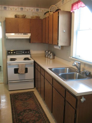 1512  S Jefferson St - Photo 5