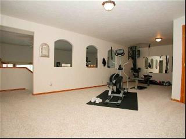 2112  E Turnberry Ln - Photo 6