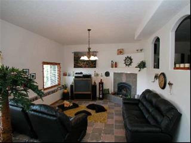 2112  E Turnberry Ln - Photo 7