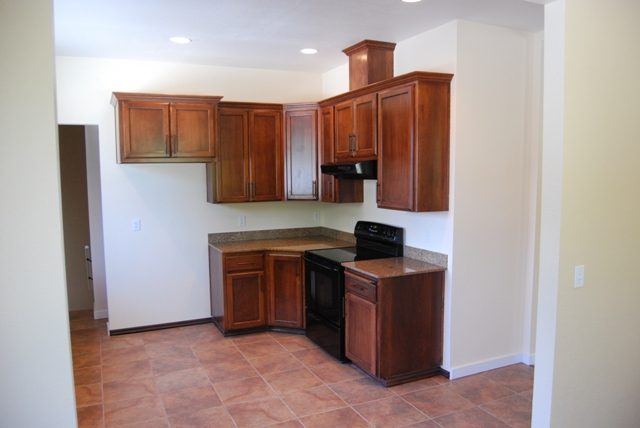 1116  N Felts - Photo 3