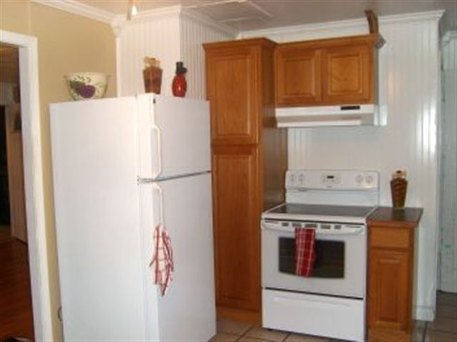 2417 E SOUTH CRESCENT - Photo 3