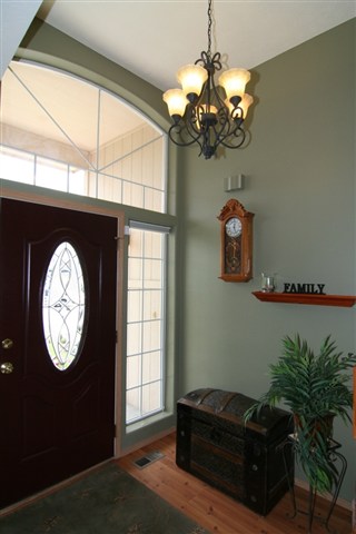 1607  E SHARPSBURG Ave - Photo 6