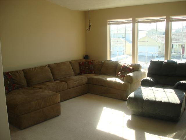 1613  E CLOVER - Photo 5