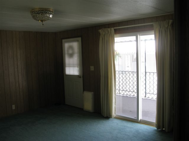 1209  E Lyons #222 Ave - Photo 4