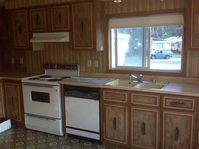 9518 E 4th Ave - Photo 2