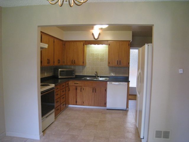 3330  W Queen Pl - Photo 3