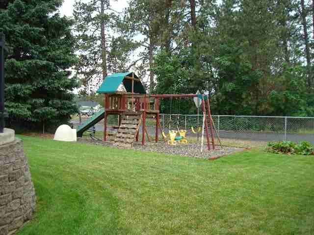617  E HASTINGS - Photo 3