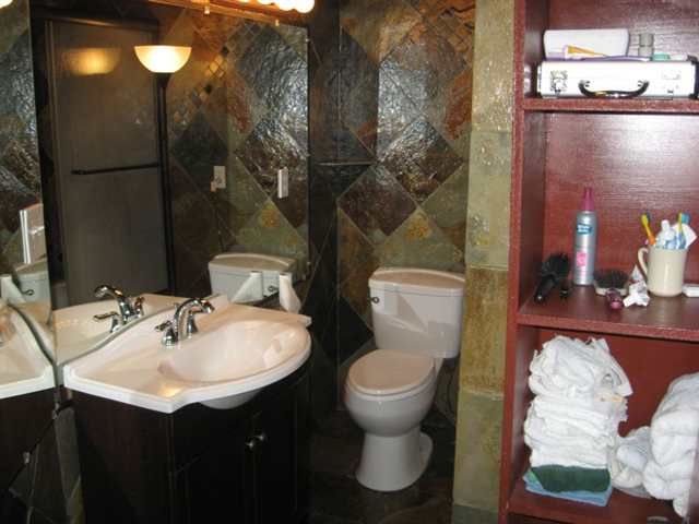 917  E Lake St - Photo 6