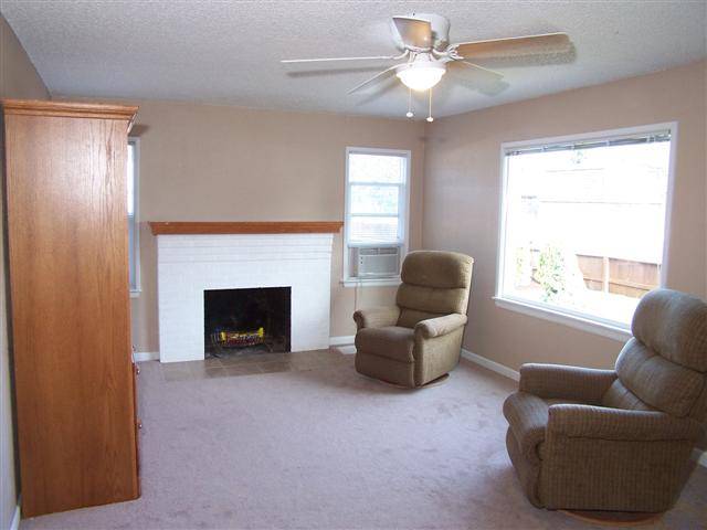 927 E SANSON - Photo 3