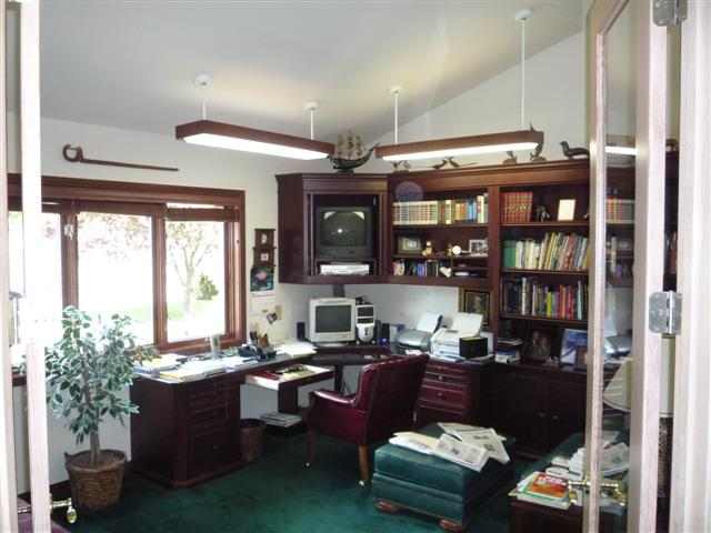 5101  S Woodfield Ln - Photo 3
