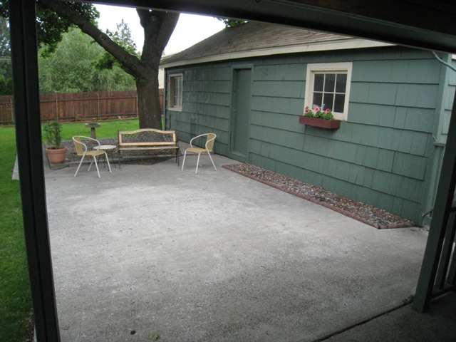 11315  E 12th - Photo 8