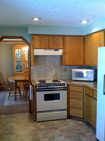 10203  N ARROWHEAD Dr - Photo 4