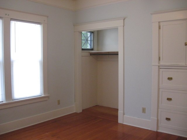 1720  E 12th - Photo 5