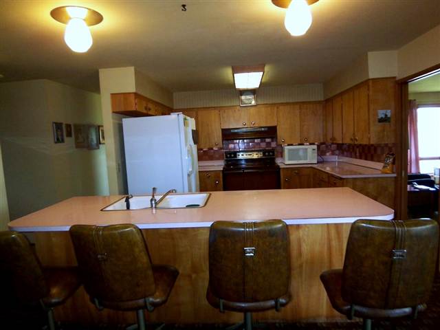 308  W State St - Photo 4
