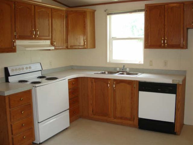 8201  E Harrington Ave - Photo 4