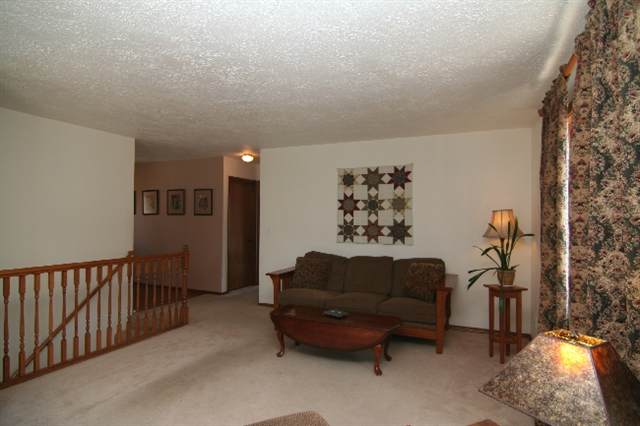 4233 E 9TH - Photo 5