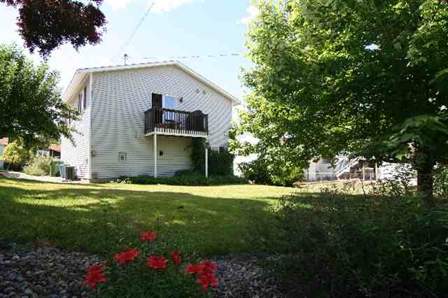 4233 E 9TH - Photo 9