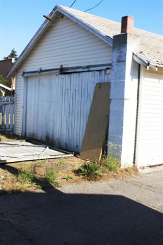 4422  N Wall St - Photo 4