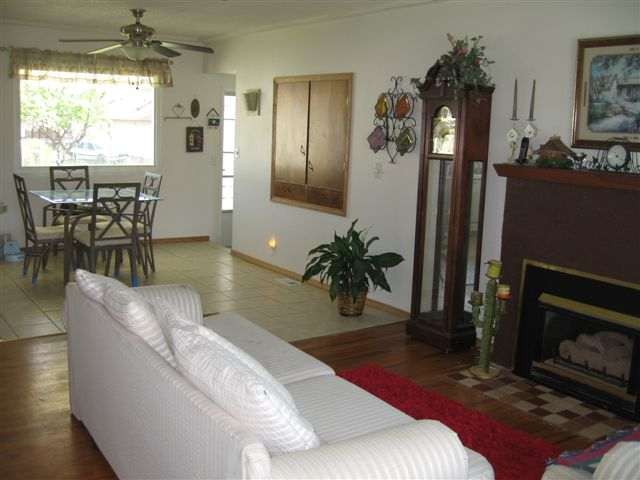 2411  E Decatur - Photo 5