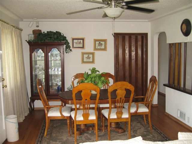 2411  E Decatur - Photo 7