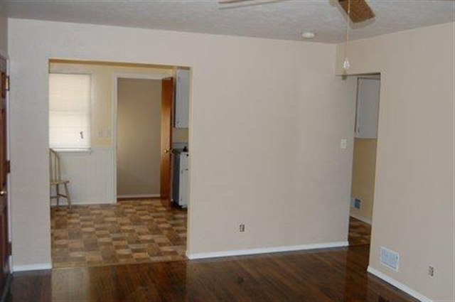 18603  E Sharp Ave - Photo 3