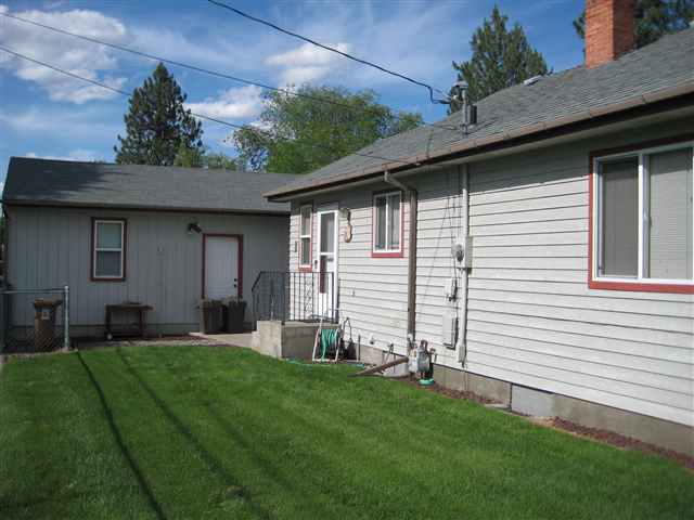 5311  N Monroe St - Photo 3