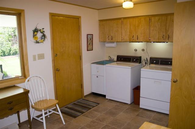 1923 W Courtland Ave - Photo 6