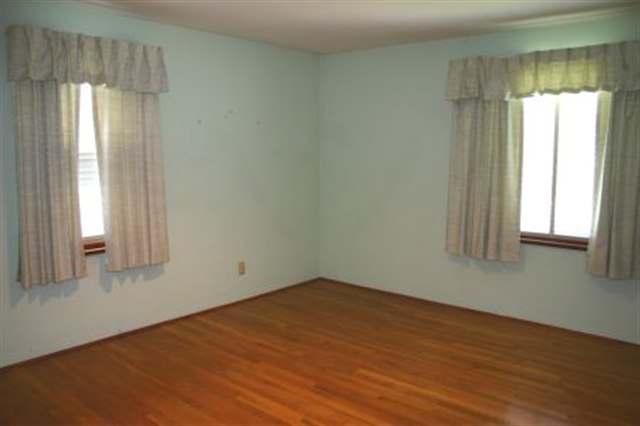1108  E Courtland - Photo 4