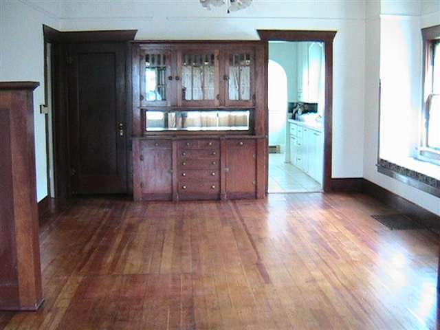 2603  E Queen Ave - Photo 3