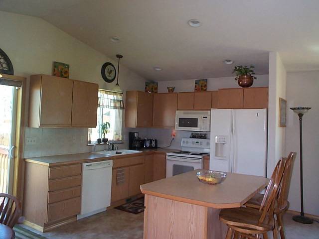 4611  E 13th Ave - Photo 4