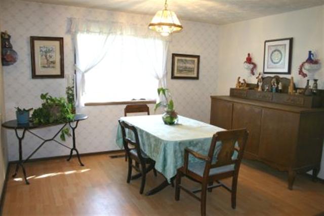526  W Regina - Photo 5