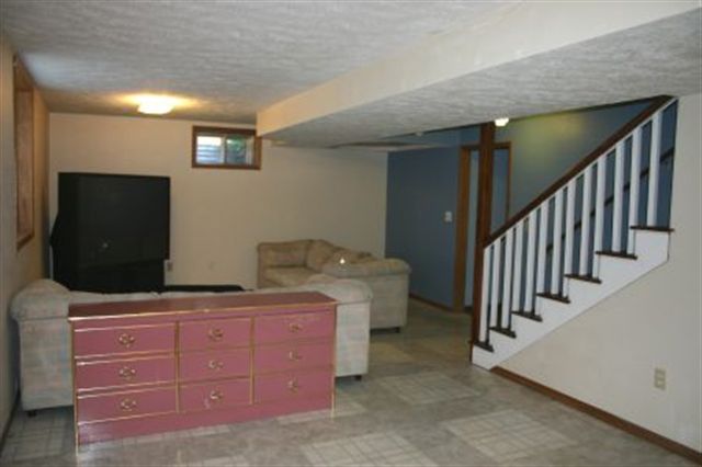 526  W Regina - Photo 7