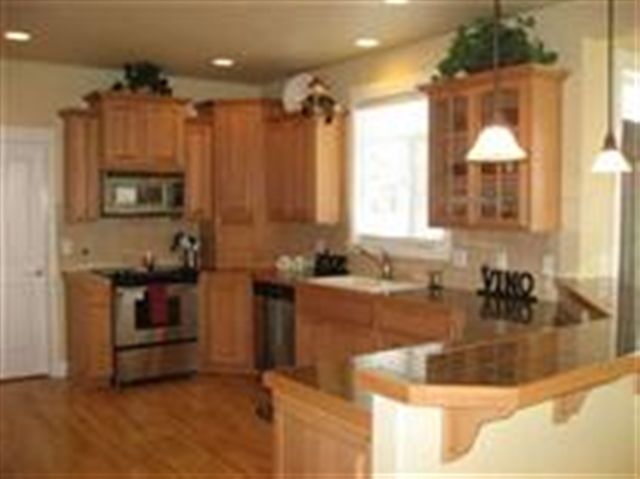 7412  N Alberta - Photo 5