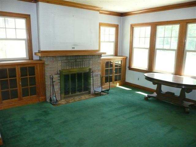 452 W 25th Ave - Photo 2