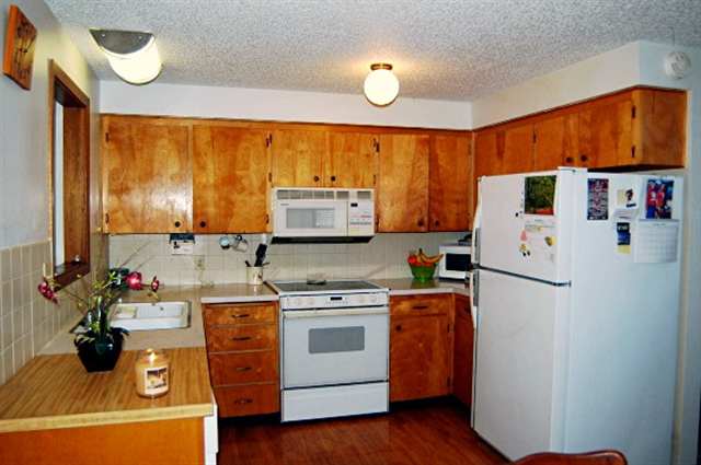 106  N Grant - Photo 3