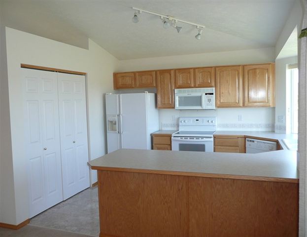 702  N Country Club Rd - Photo 3