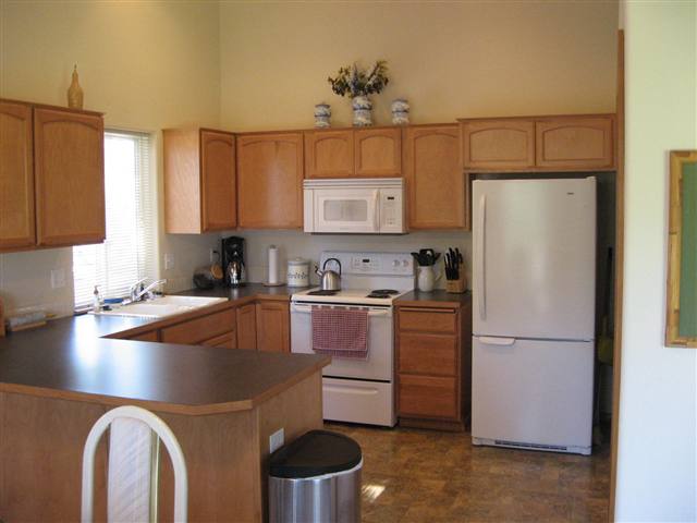 4027 E 32nd Ave - Photo 2