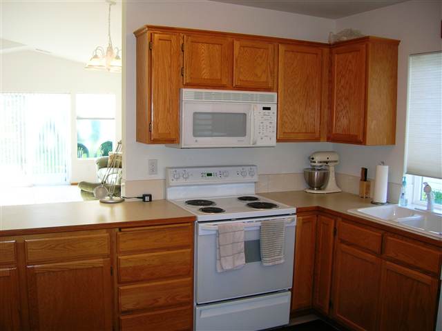 1138 N Tanglewood Ln - Photo 4