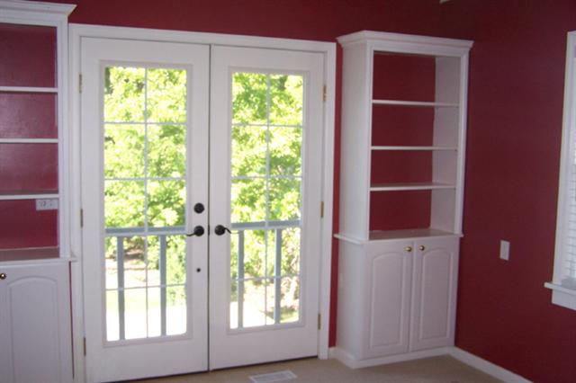 1511  E 9TH Ave - Photo 3