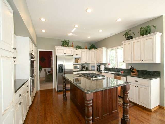 1004  E Windemere Ct - Photo 4