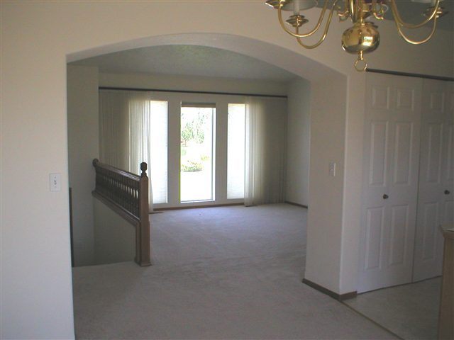 18916  E Augusta Ln - Photo 8