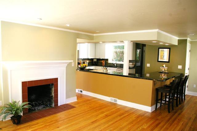 9005  N Mountain View Ln - Photo 4