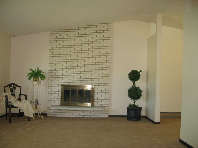3314  S Bowdish - Photo 4