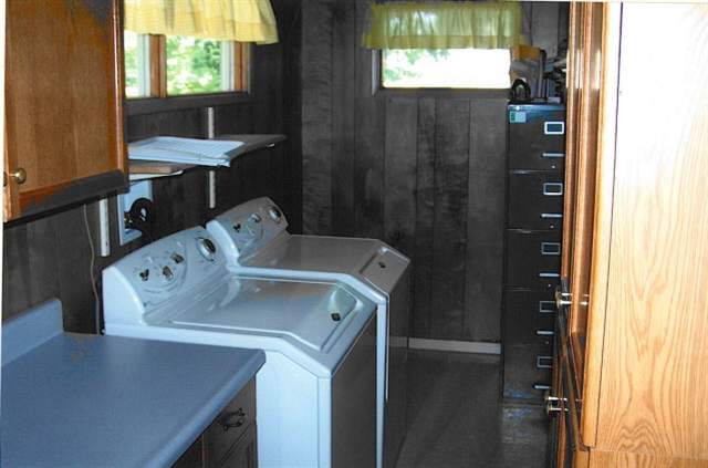 8021  E buckeye Ave - Photo 5