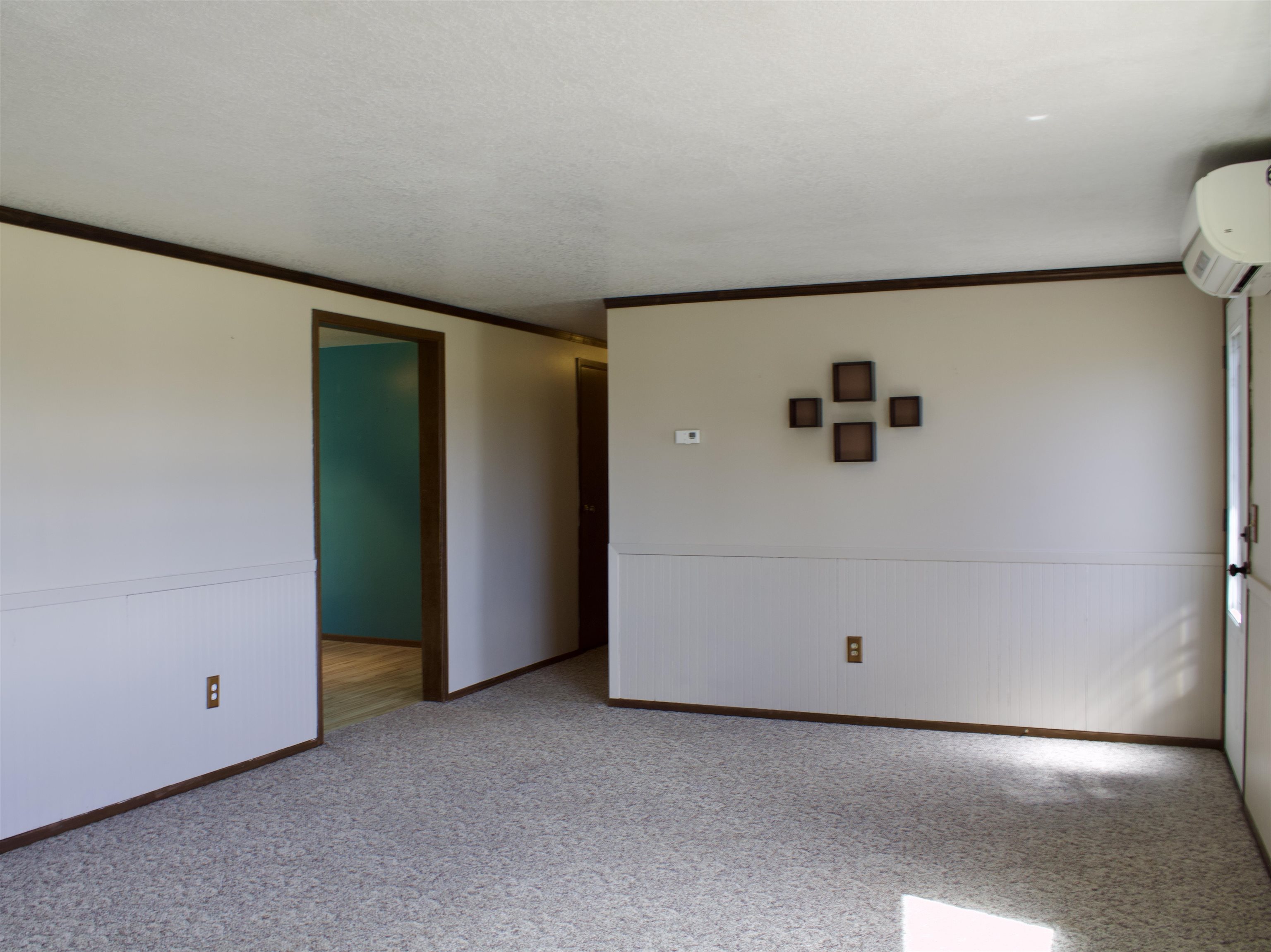 1001 W Walnut St - Photo 9