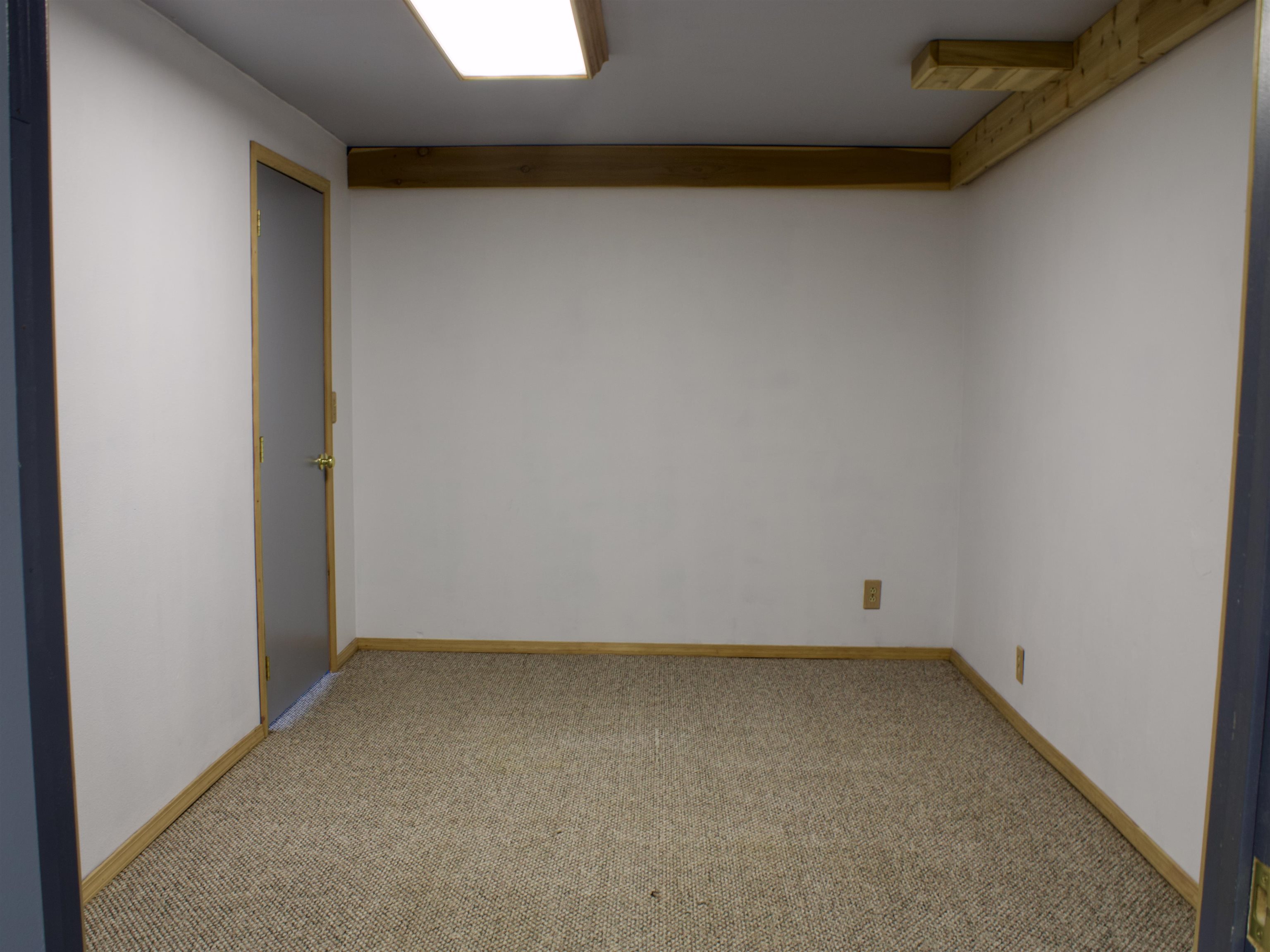 1001 W Walnut St - Photo 20