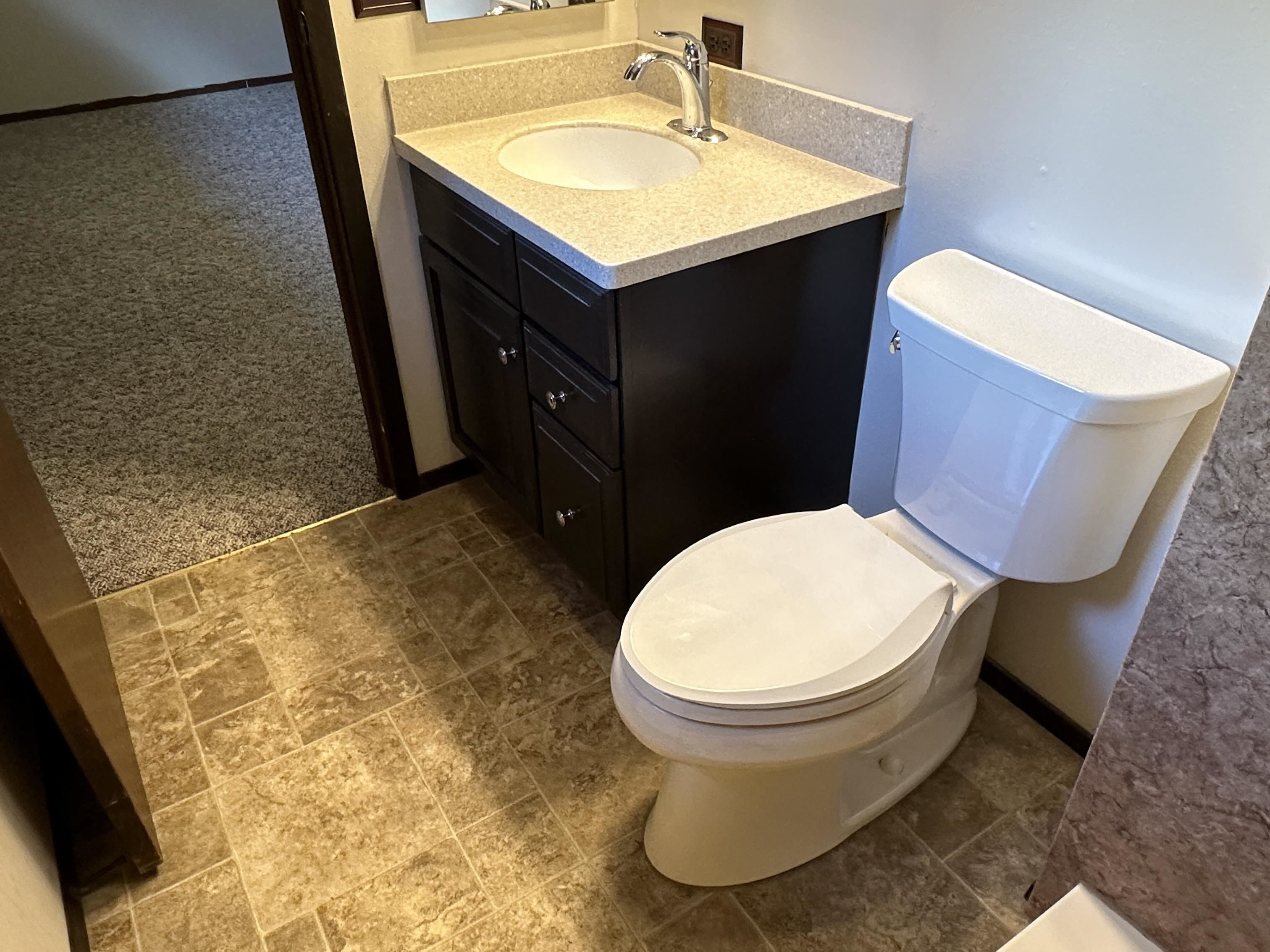 1001 W Walnut St - Photo 13