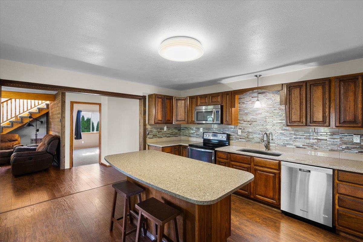 17602 E Indiana Ave - Photo 10