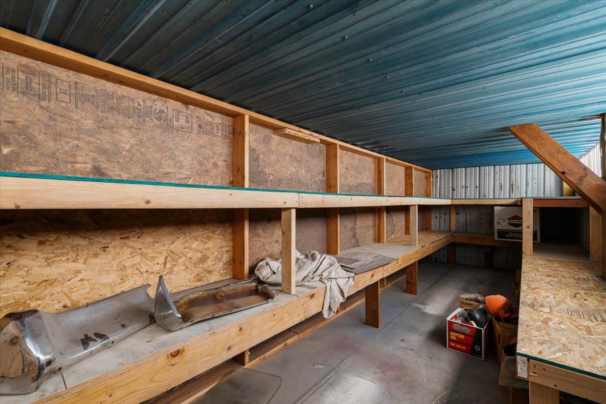 17602 E Indiana Ave - Photo 29